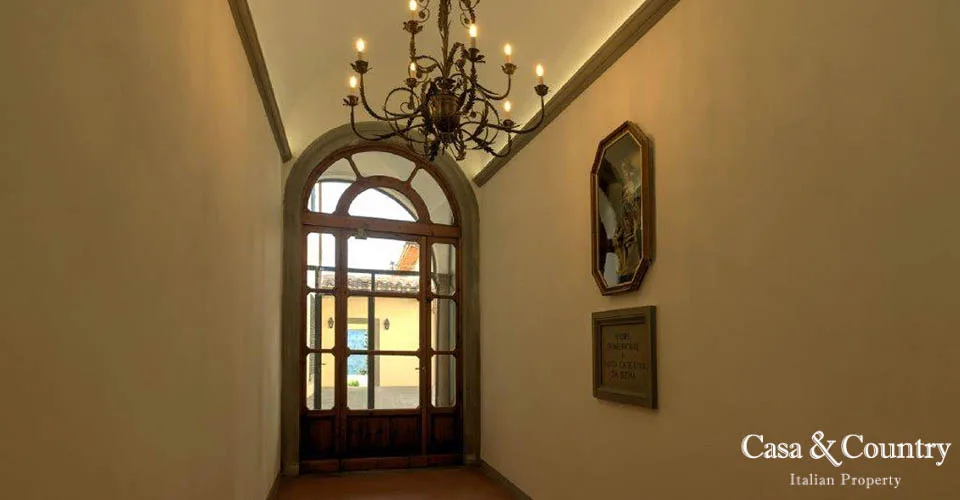 24 bed  For Sale in Florence,  - photo 12