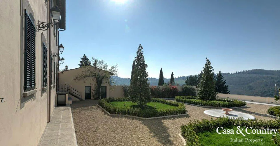 24 bed  For Sale in Florence,  - photo 16