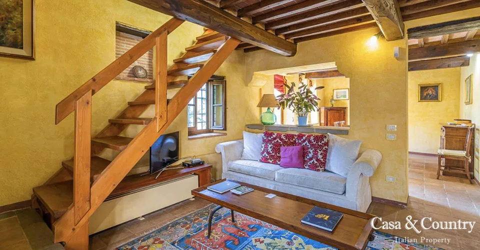 11 bed  For Sale in Lucca,  - photo 33