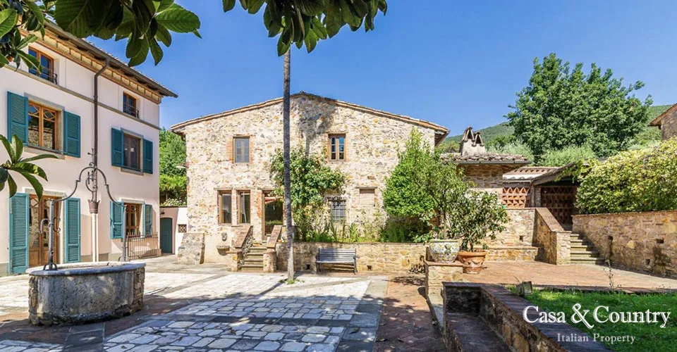 11 bed  For Sale in Lucca,  - photo 17