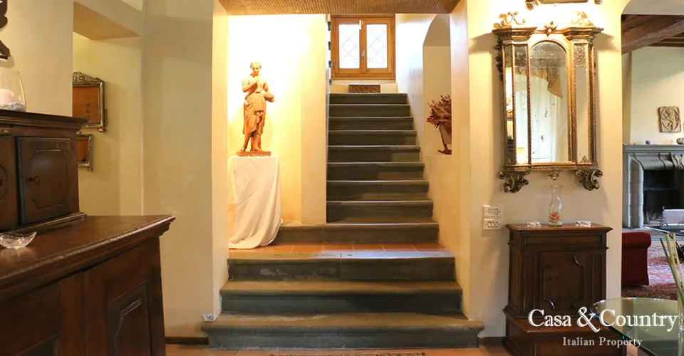 11 bed  For Sale in Lucca,  - photo 24