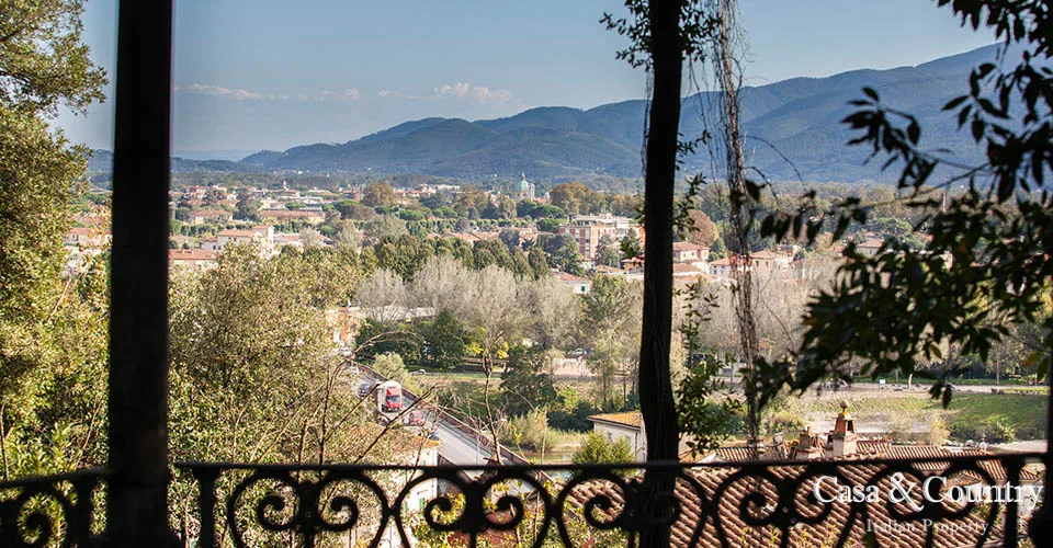 9 bed  For Sale in Lucca,  - photo 5