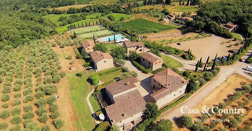 33 bed  For Sale in South Of Florence,  - 4