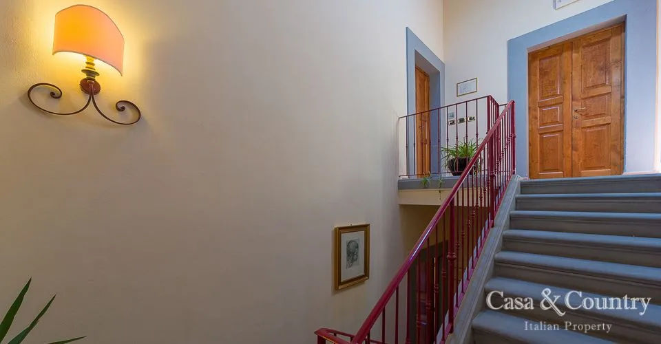 13 bed  For Sale in Chianti Fiorentino,  - photo 11
