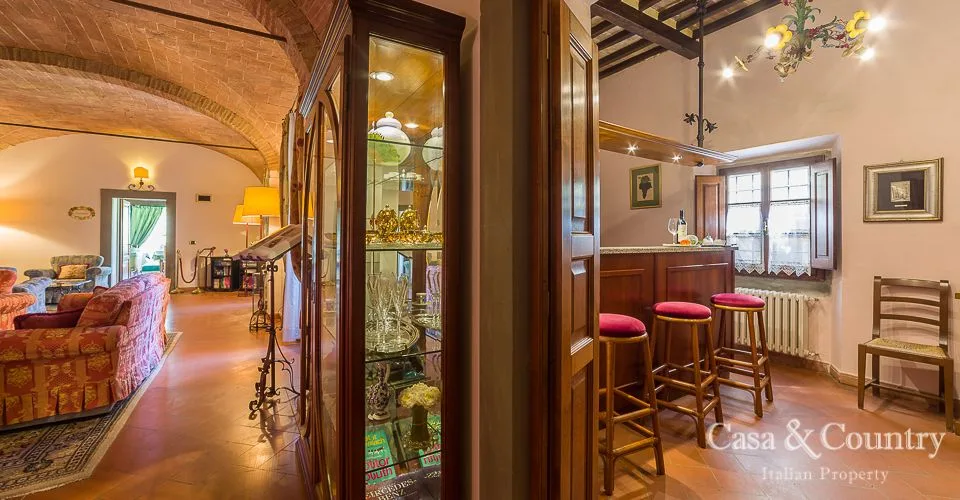 13 bed  For Sale in Chianti Fiorentino,  - photo 7