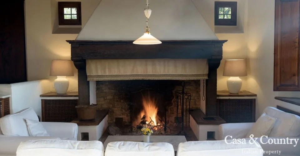 6 bed  For Sale in Montespertoli,  - 3