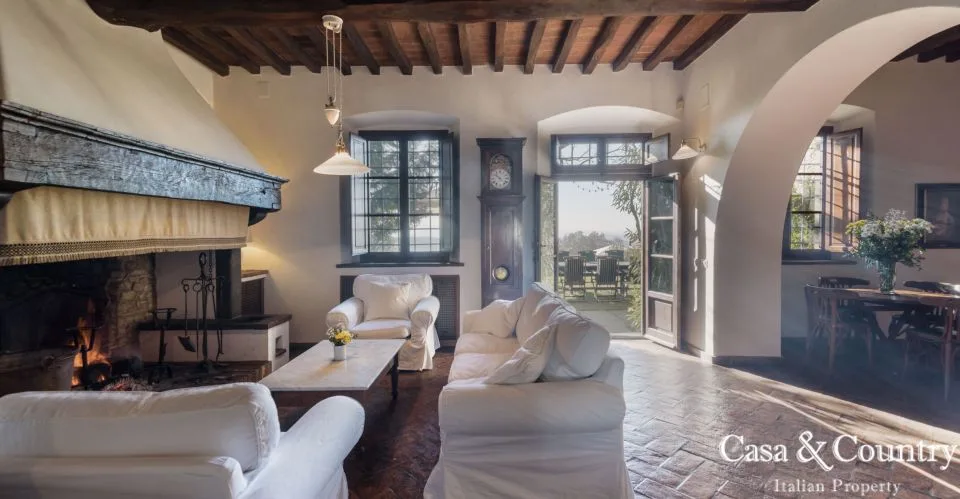 6 bed  For Sale in Montespertoli, 