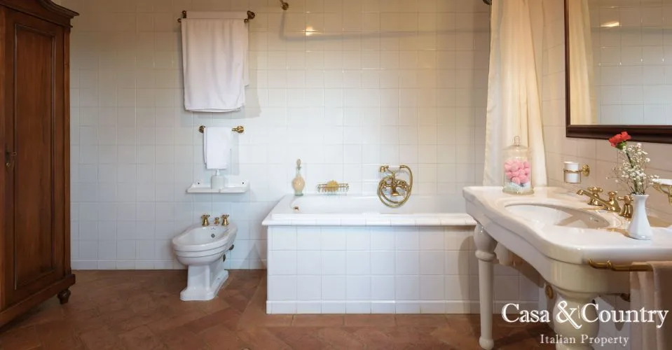 6 bed  For Sale in Montespertoli,  - photo 20