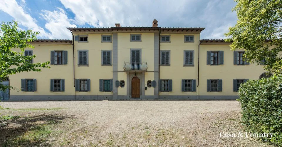 10 bed  For Sale in Florence - Arezzo,  - 1