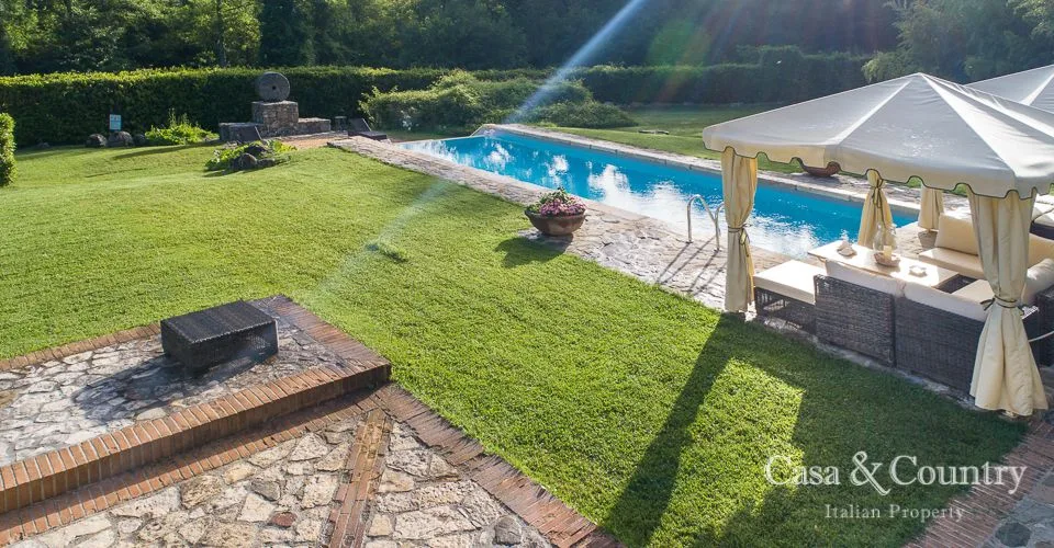 4 bed  For Sale in Siena - Radicondoli,  - 4