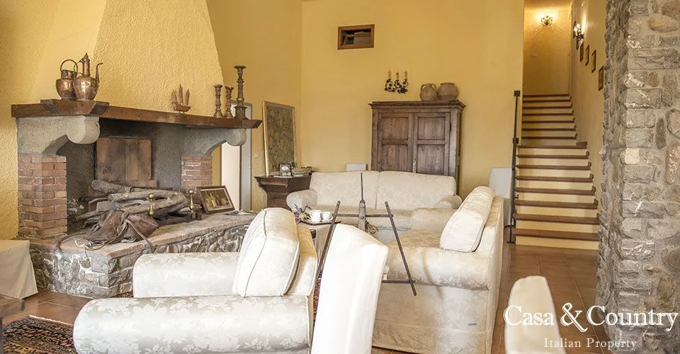 6 bed  For Sale in Siena,  - photo 15