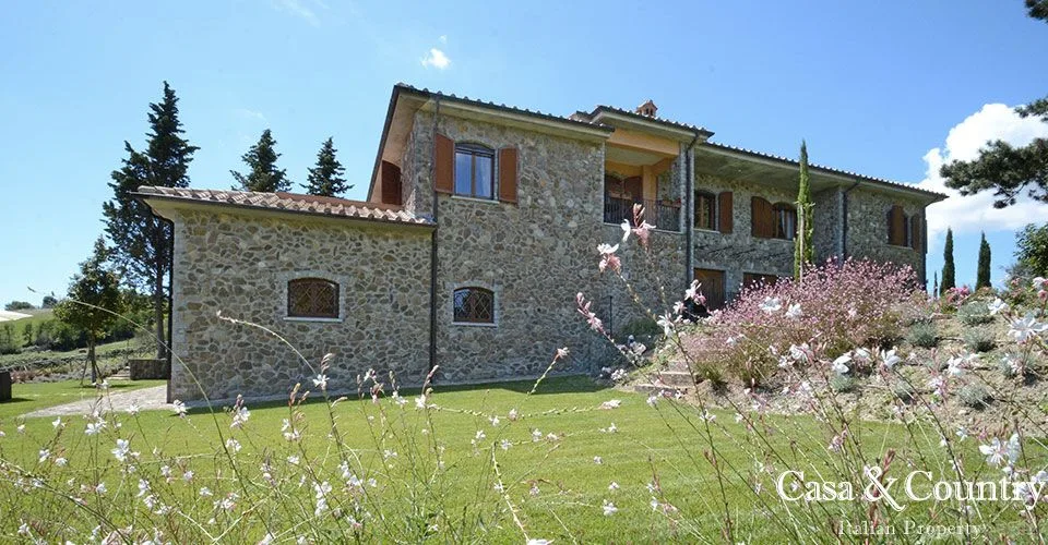 6 bed  For Sale in Siena,  - 3