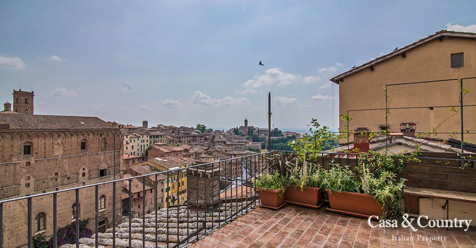 4 bed  For Sale in Siena - Centre,  - photo 27