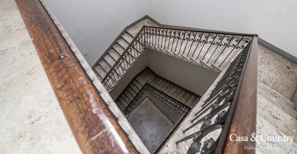 4 bed  For Sale in Siena - Centre,  - photo 5